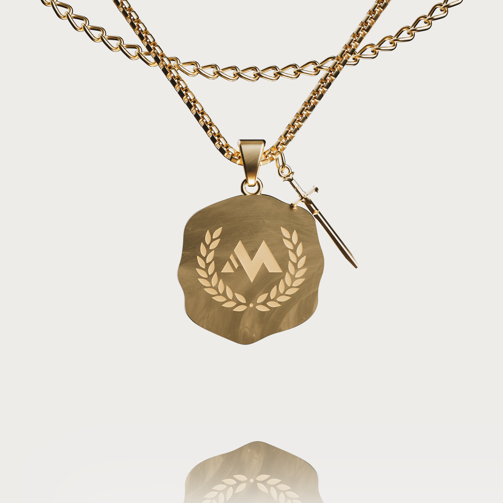 PERSEUS TRIUMPHANT PENDANT - GOLD