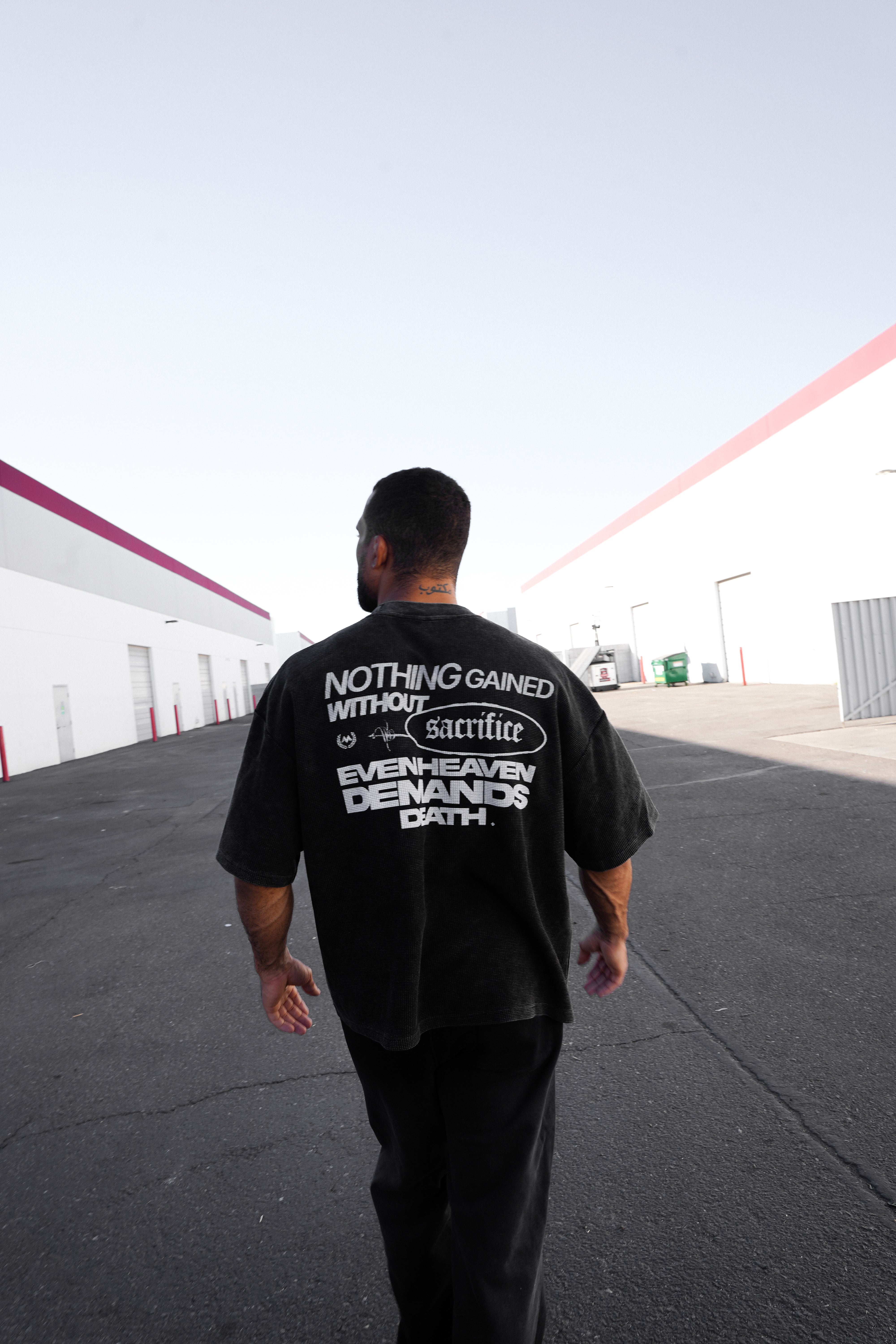 SACRIFICE VINTAGE WAFFLE TEE