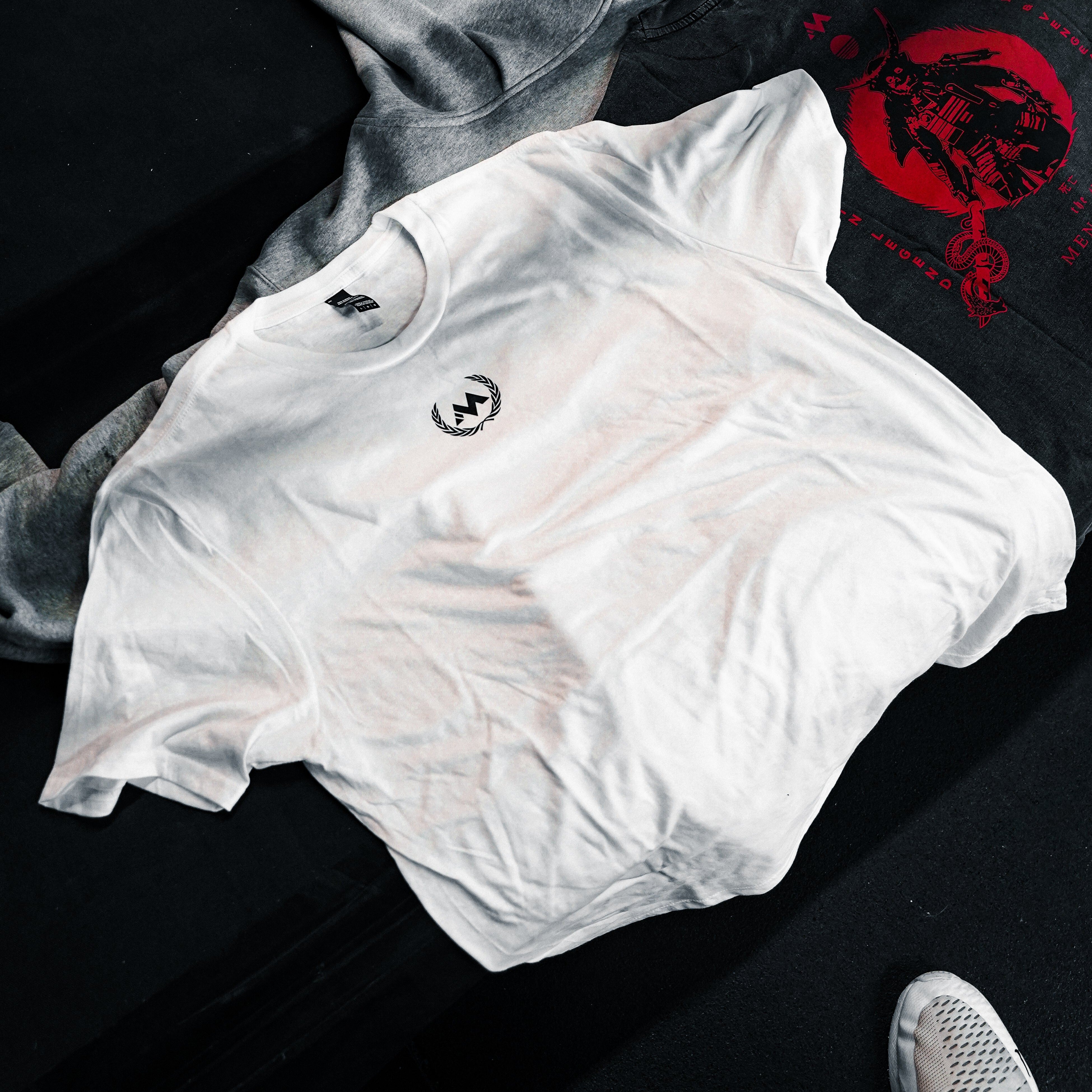 MENTALITY CREST TEE - WHITE
