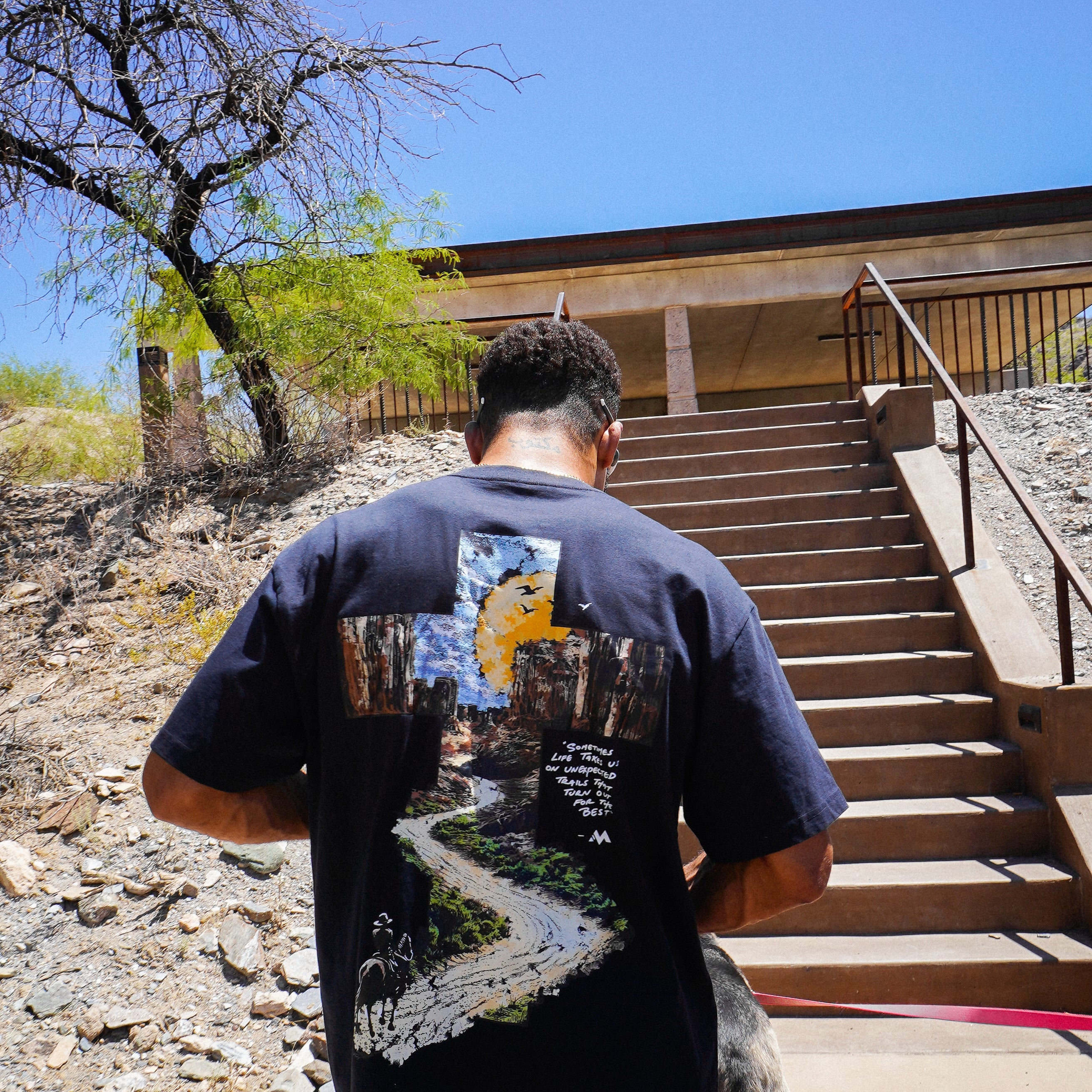 PARADISE TRAIL TEE - NAVY BLUE