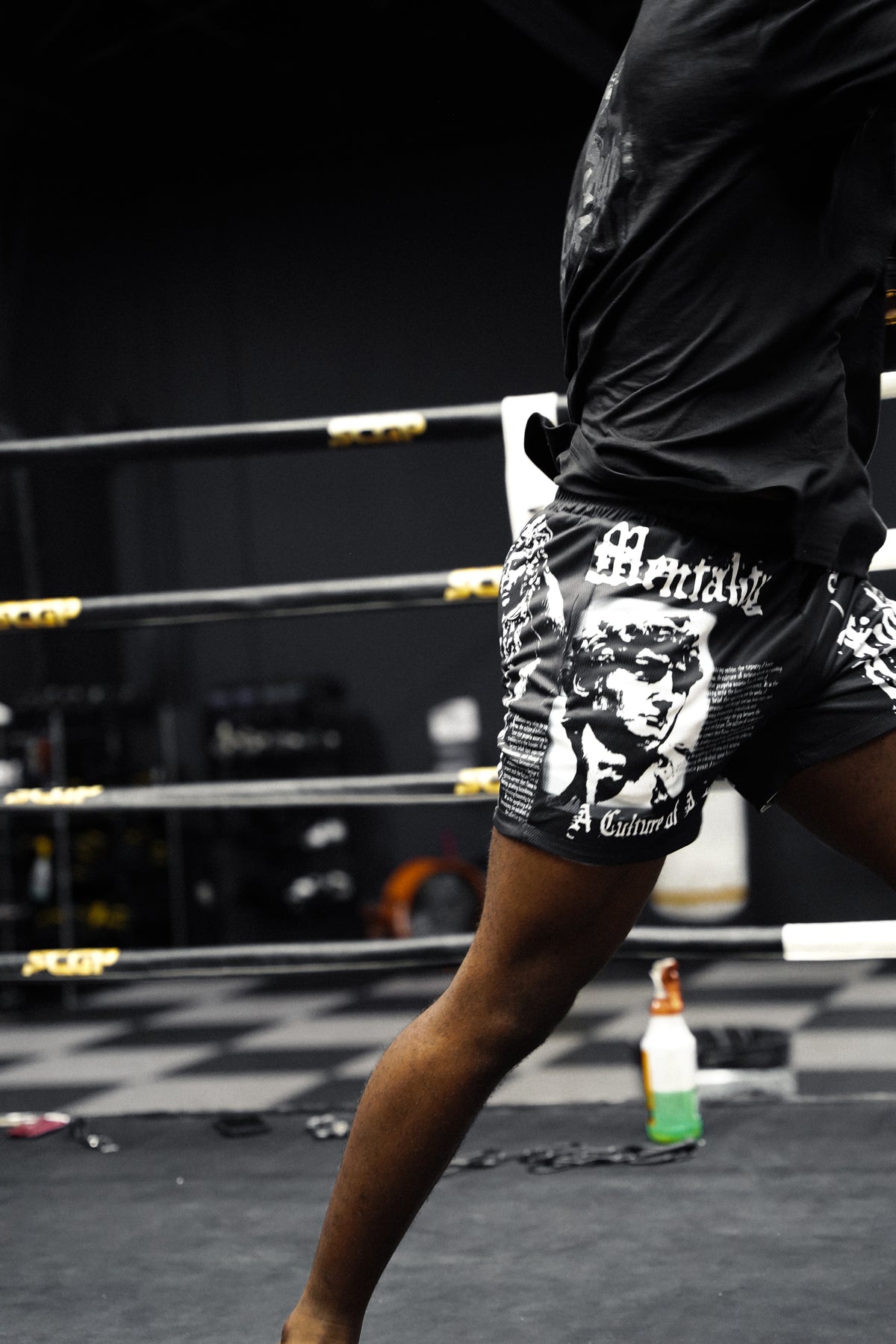 'FIGHT CLUB' BLACK/WHITE REVERSIBLE SHORT - MID THIGH