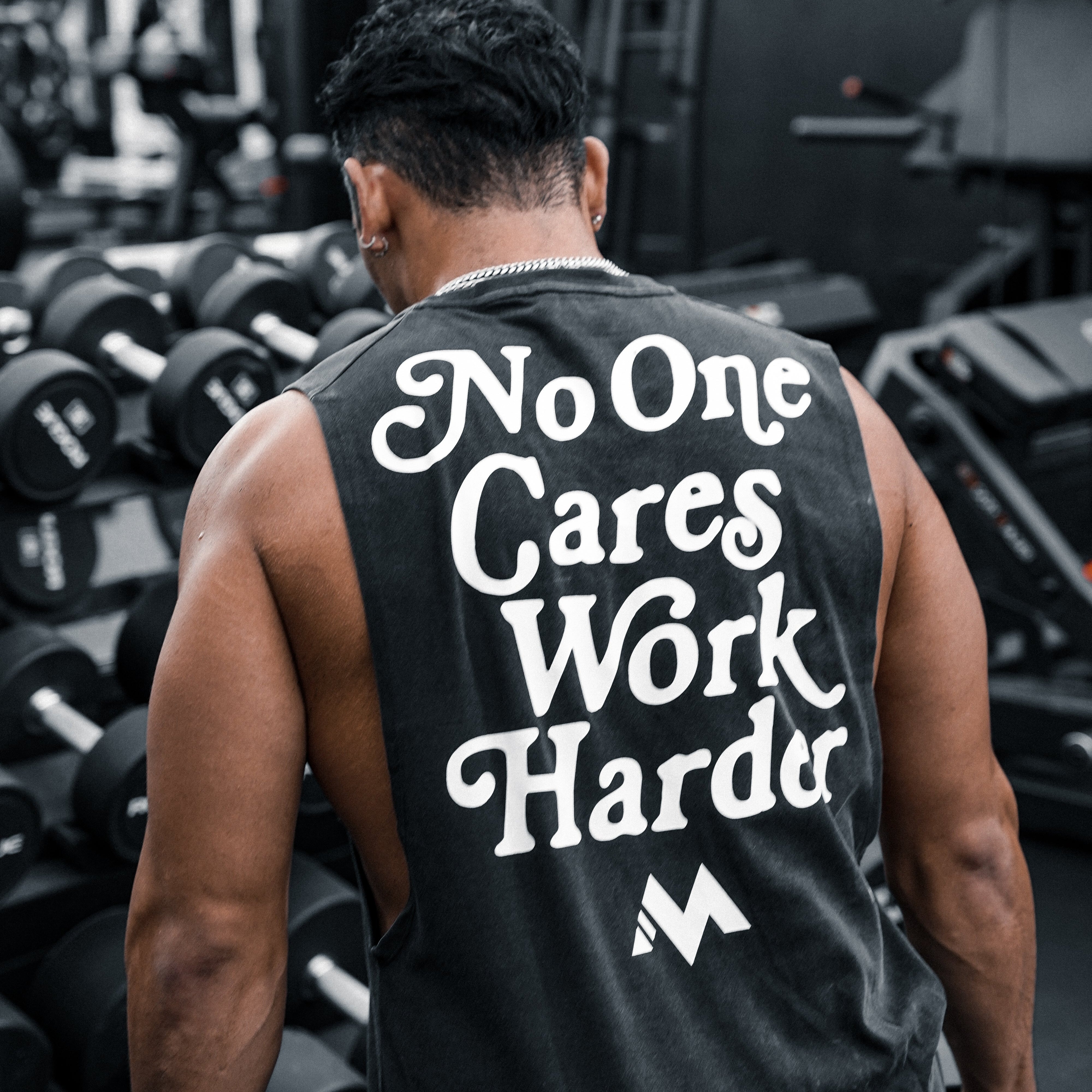 'WORK HARDER'  SLEEVELESS CUTOFF - VINTAGE