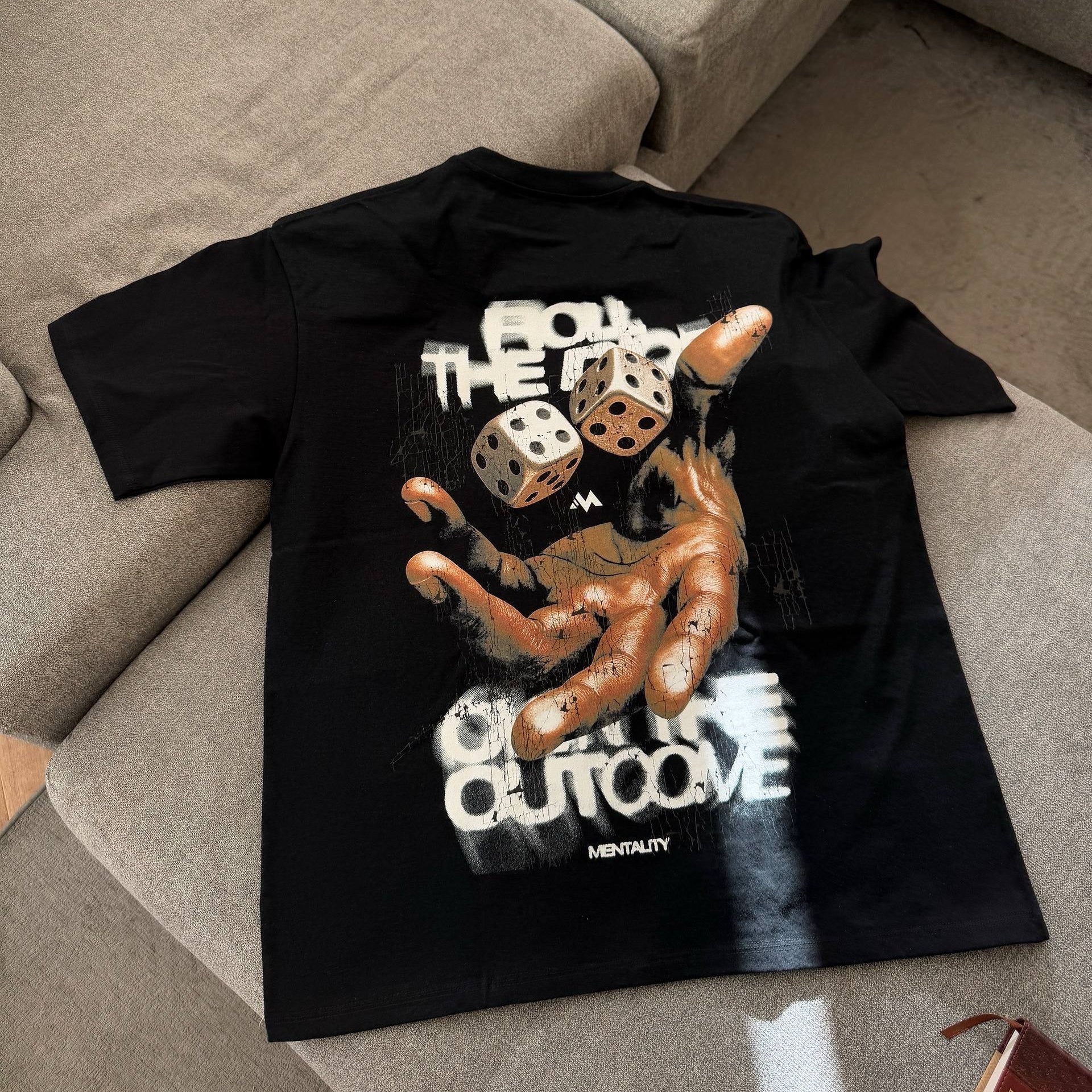 ROLL THE DICE TEE - BLACK