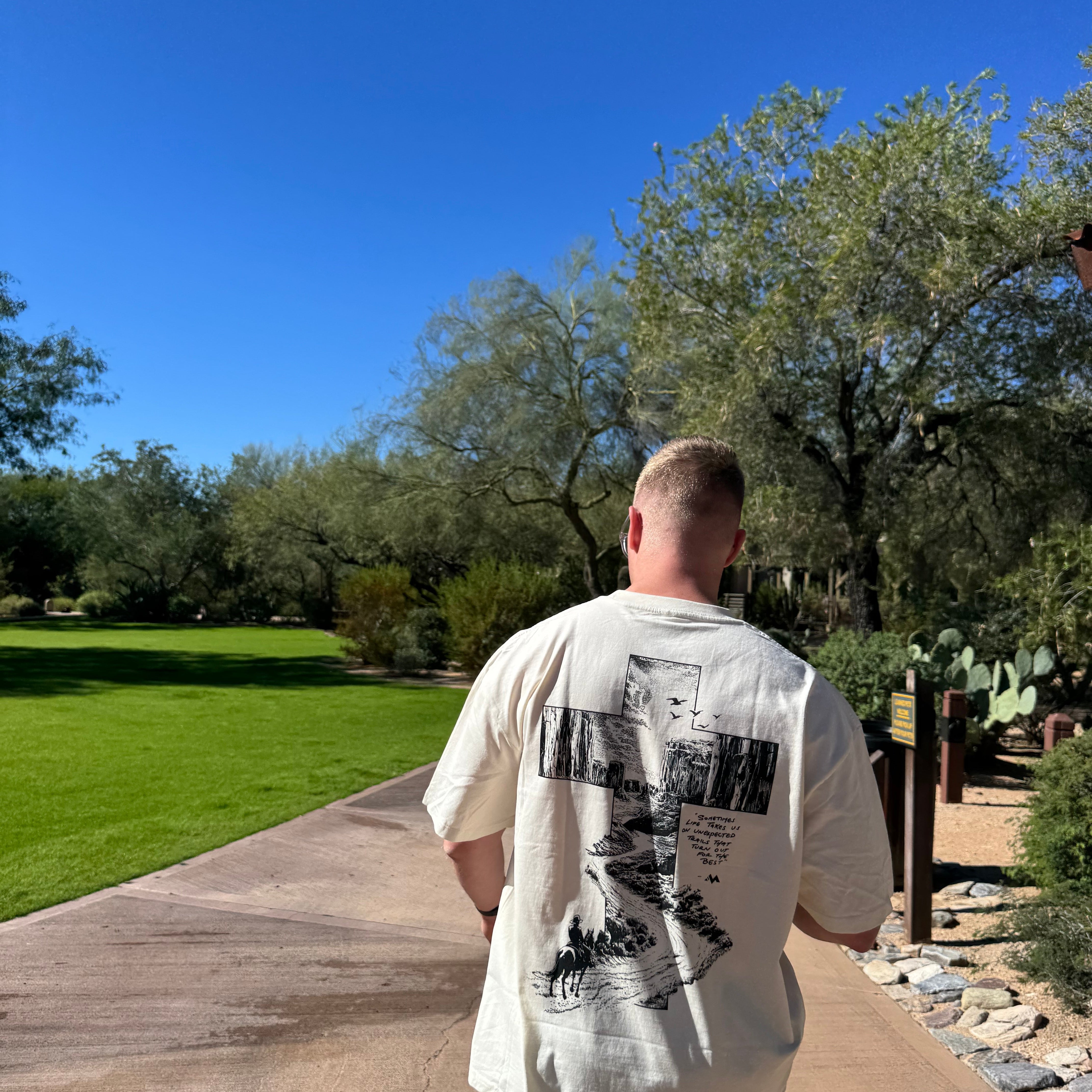 PARADISE TRAIL TEE - CREAM