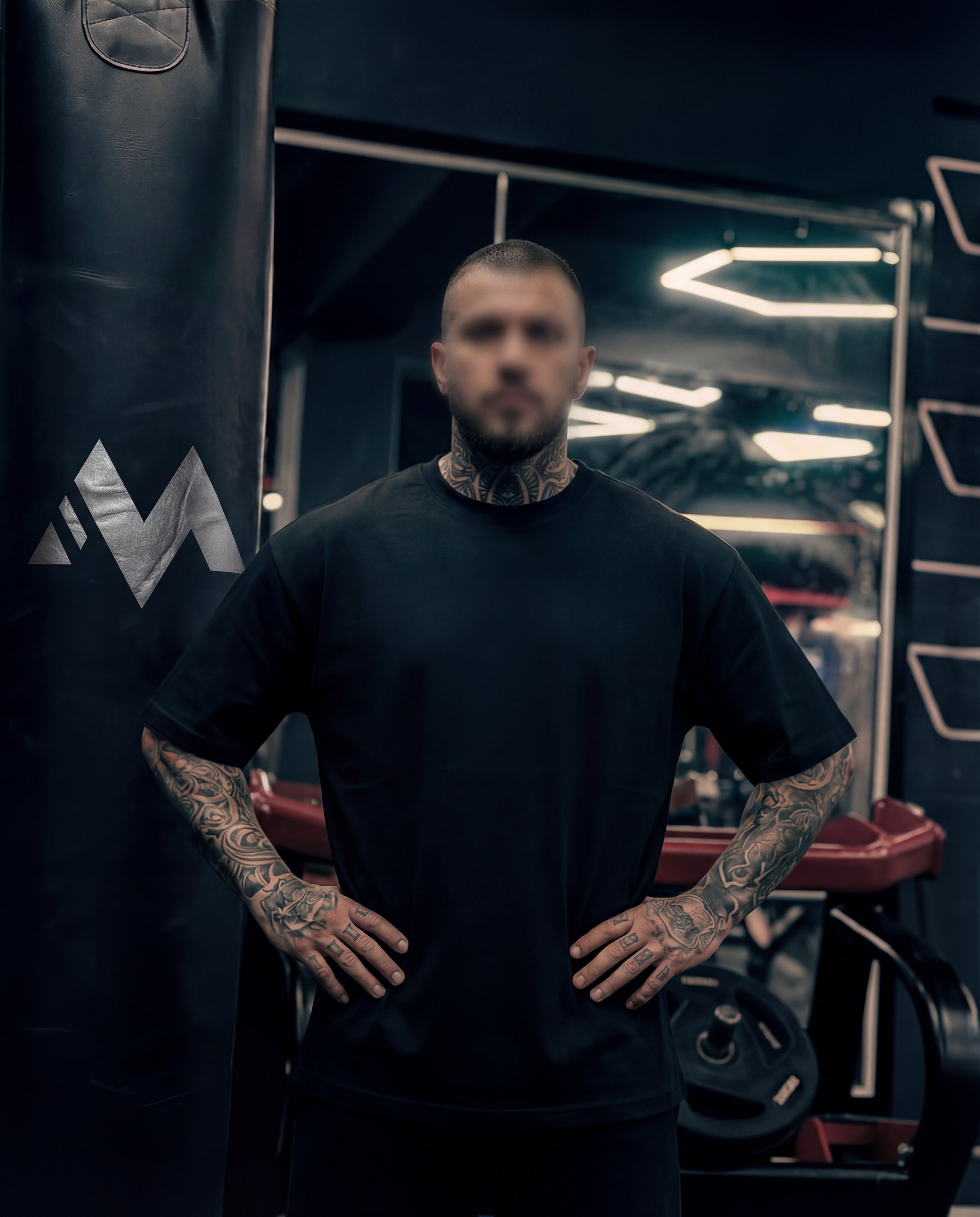 'PERSEUS VS MEDUSA' TEE